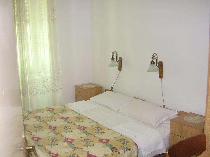 Guest House Darinka Draga Bašćanska Camera foto
